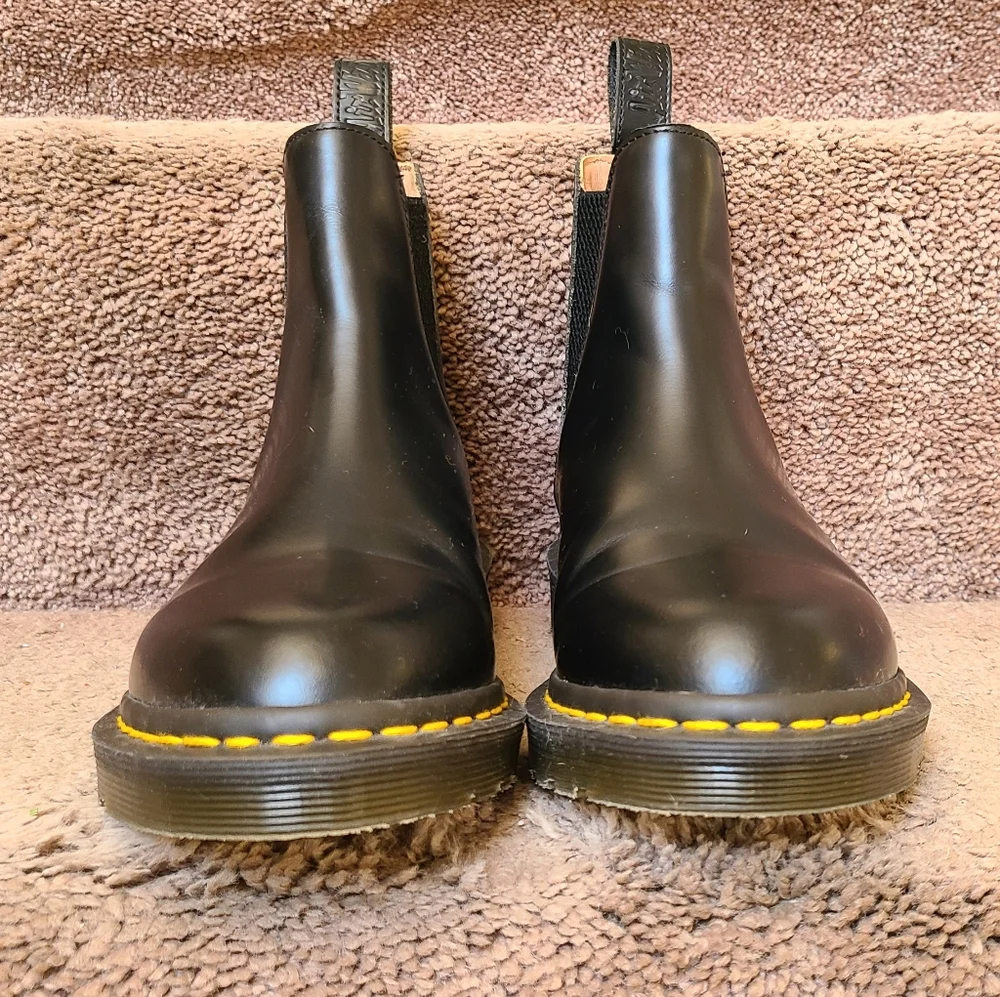 Dr Martens US 7 Women Black Leather Chelsea Boots - Picture 13 of 17